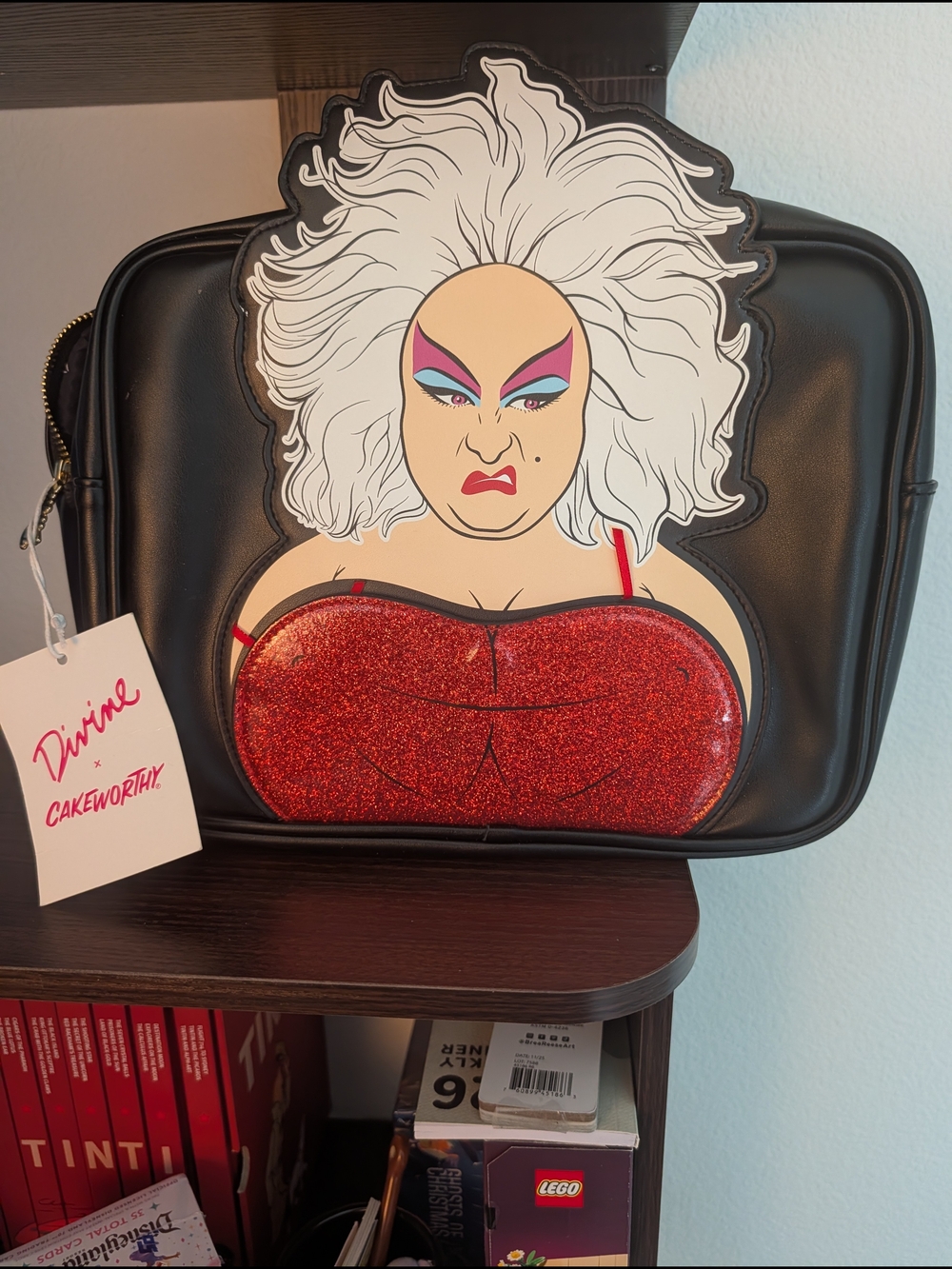 Cakeworthy Divine Glitter Red Bust Cosmetic Bag - Black